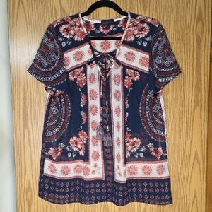 Artesia Women's Navy and Coral Boho Blouse